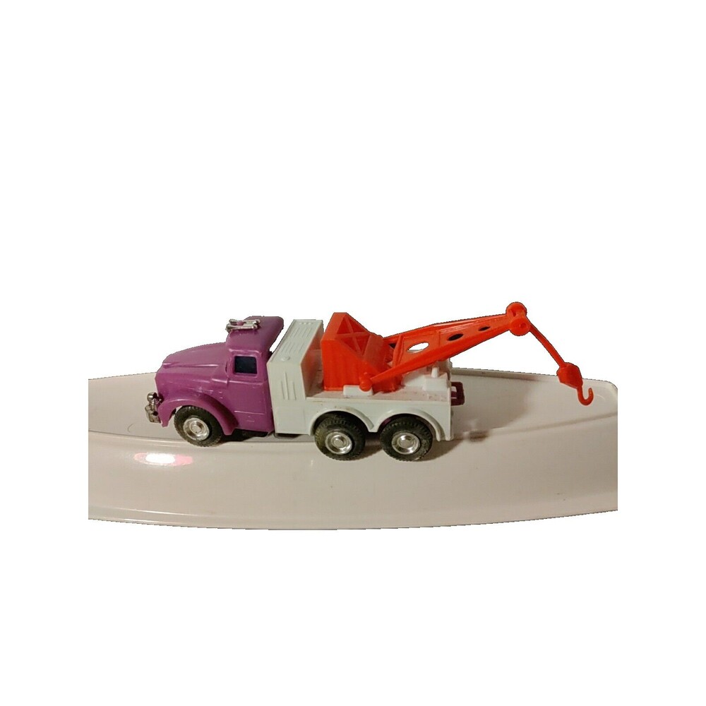 Lucky Friction Tow Truck